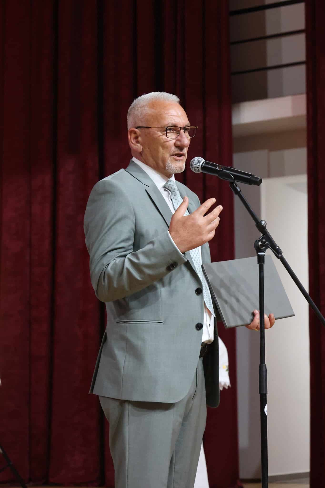 Festivali Folklorik Mbarëkombëtar Hani i Elezit 2025 – Edicioni i Tretë përmes fotografive