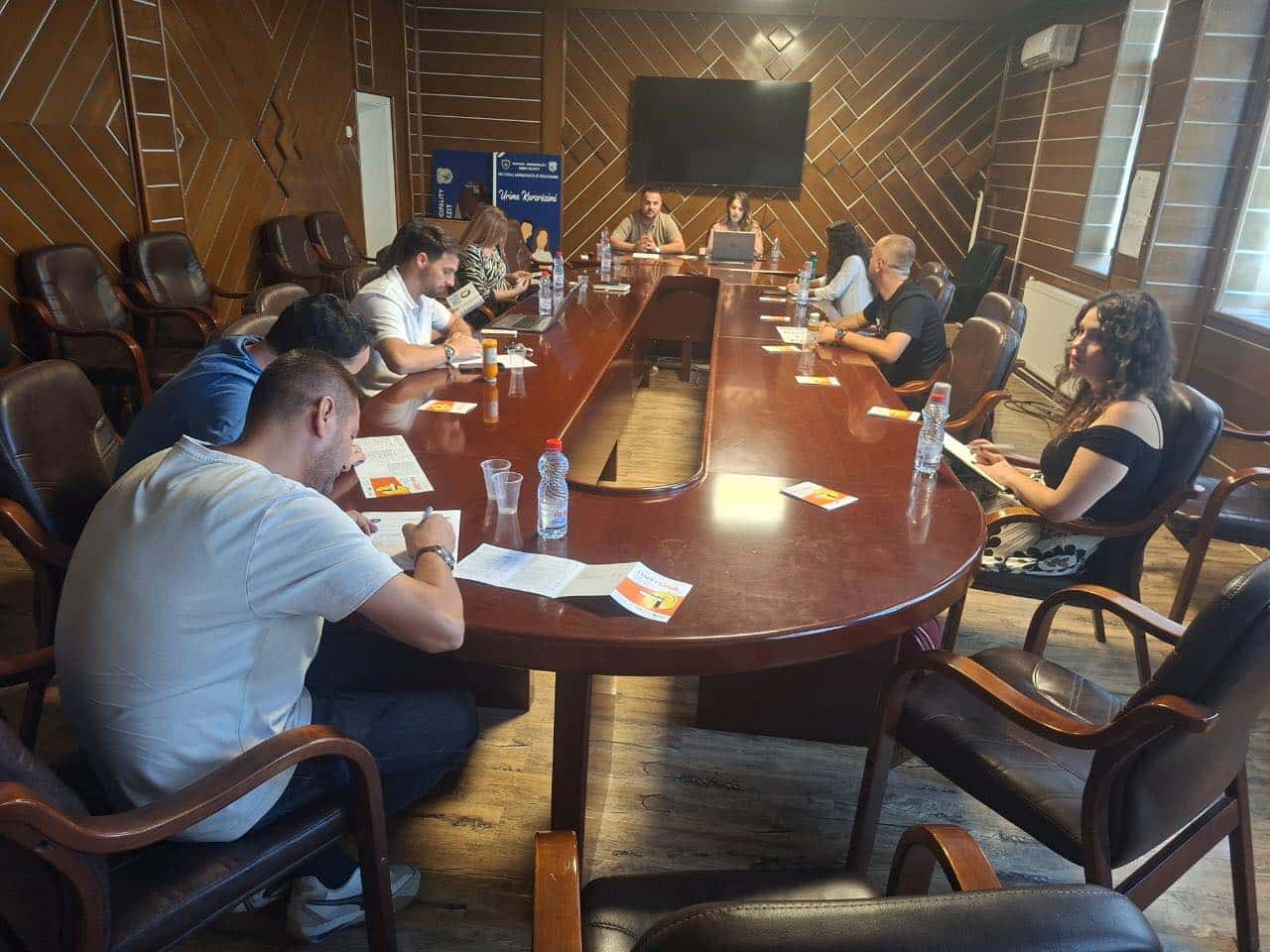 Komuna e Hanit të Elezit ka nisur sot zyrtarisht kalendarin e dëgjimeve buxhetore për Draft-Buxhetin 2026–2028.